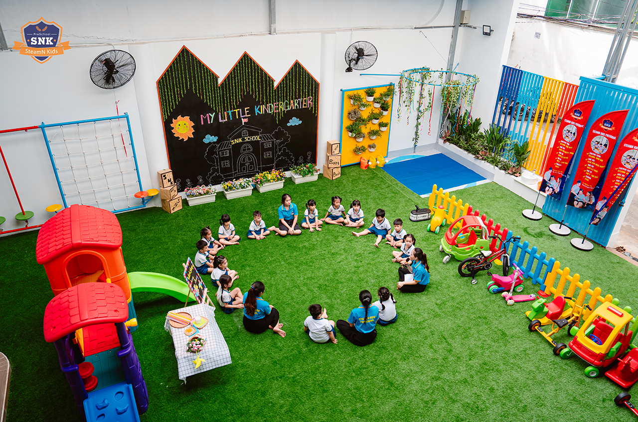 crayons, coloring book, coloring, hand, colors, coloring materials, art materials, school supplies, child, playing, colorful, fun, kid, childhood, kindergarten, preschool, education, preschooler, drawing, creativity, creative, crayons, coloring, child, kindergarten, kindergarten, preschool, preschool, education, education, education, education, drawing, drawing, drawing, drawing, drawing